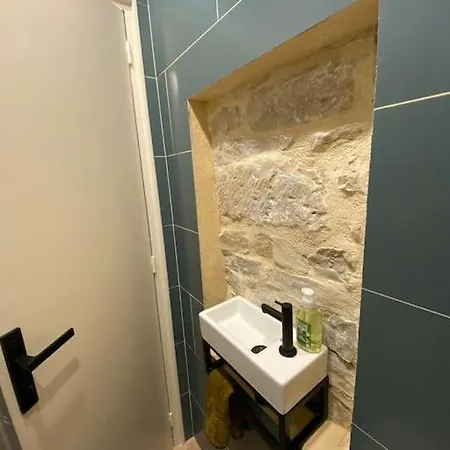 Appartement T2 Douillet Renove Hyper Centre *